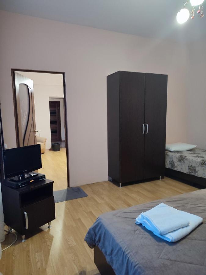 Guest House Zvanba Gagra Exterior foto