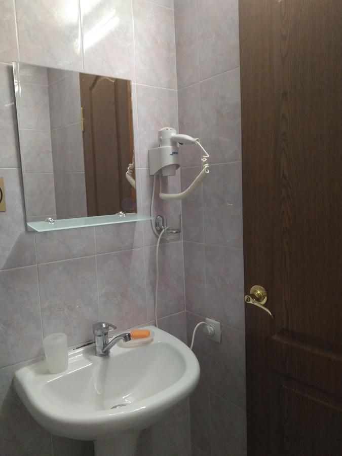Guest House Zvanba Gagra Exterior foto